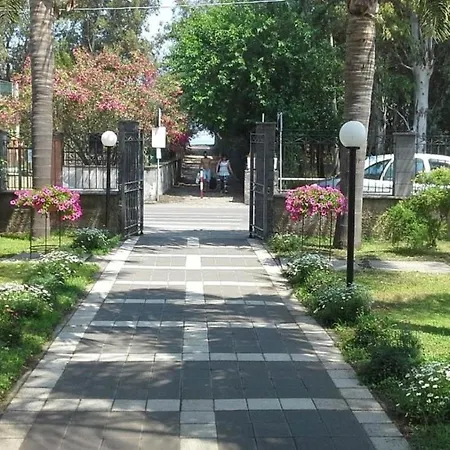 Oasi Park 3*