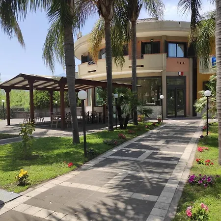 Oasi Park מסקלי