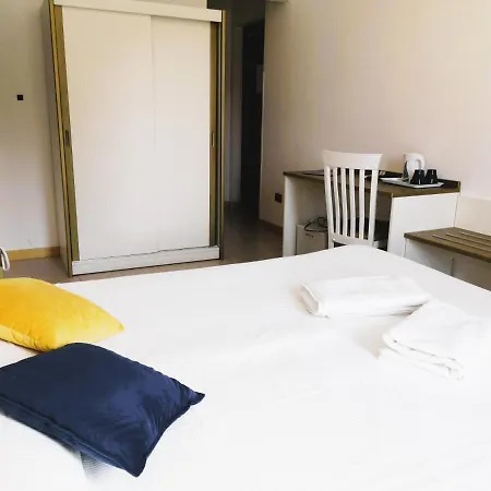 Oasi Park 3* מסקלי