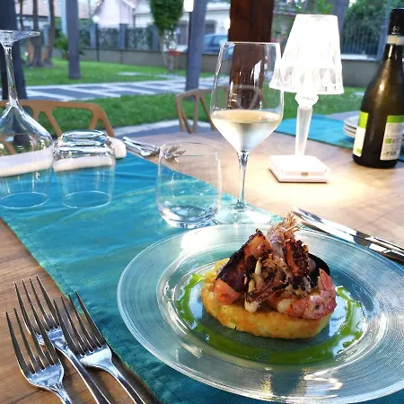 Oasi Park 3* מסקלי