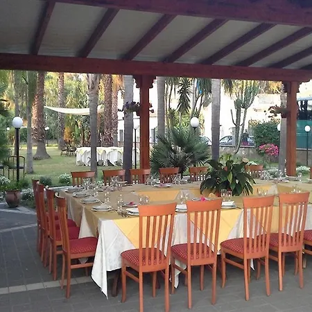 Hotel Oasi Park Mascali