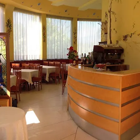 Oasi Park 3*